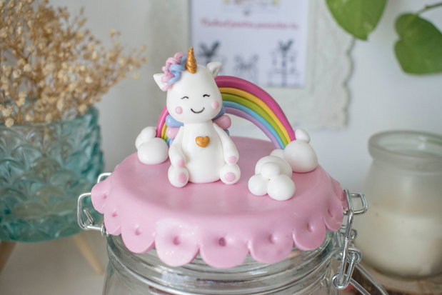Borcan Unicorn | Personalizată handmade | Lut polimeric