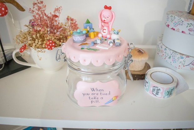 Borcan Grădinită | Personalizat handmade | Lut polimeric