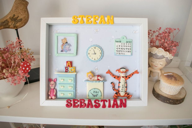 Ramă nou-născut cu tematica Winnie the Pooh | Personalizată handmade | Lut polimeric