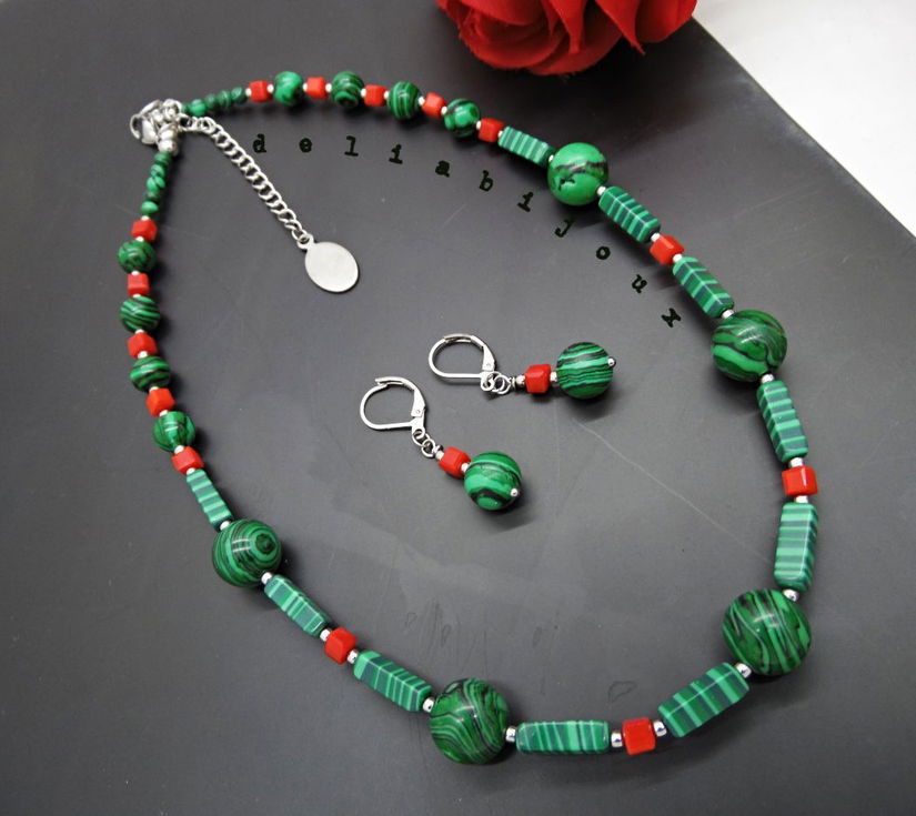 Set bijuterii handmade - malachit si sticla (cod1375)