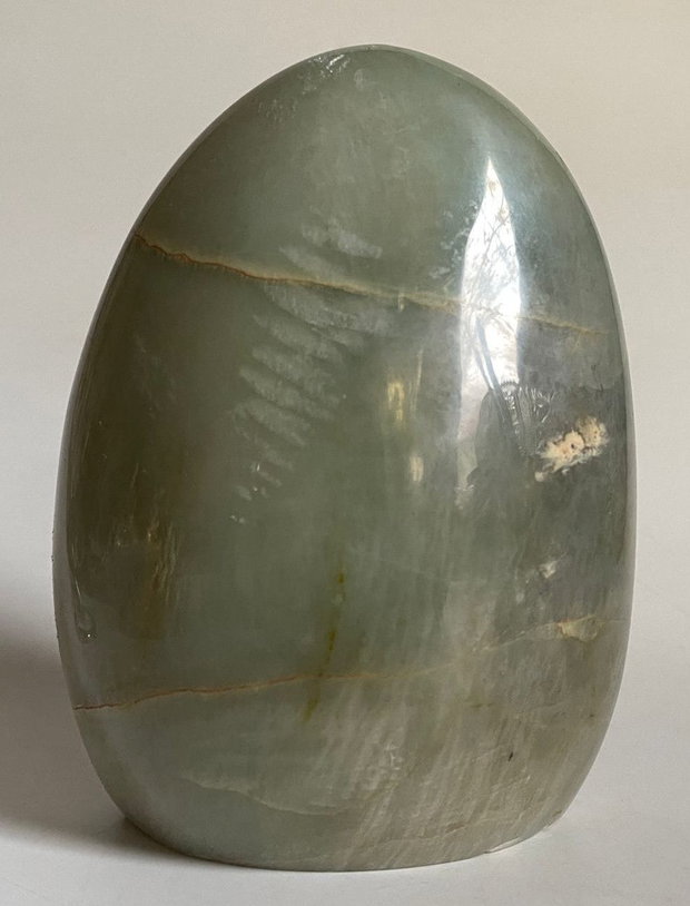 Piatra Lunii Verde - Sculptura piatra semipretioasa