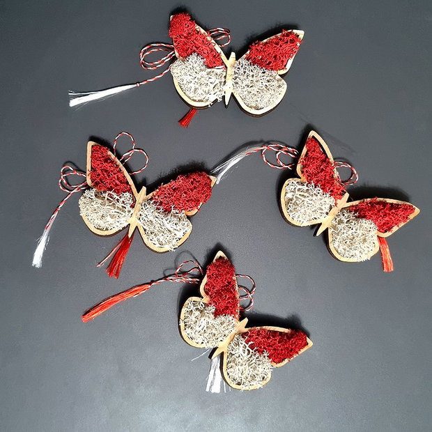 Martisor Brosa cu Licheni - Fluture