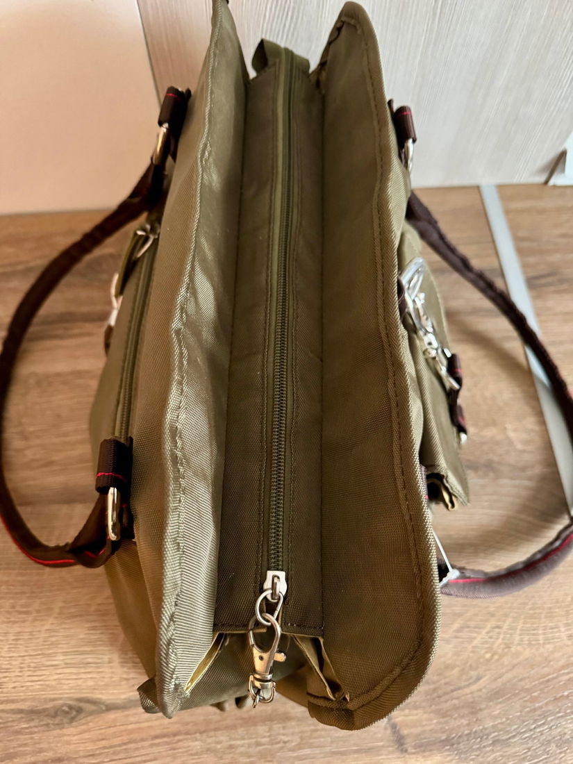 CASUAL SPORT - GEANTA GK STYLE FIRENZE ITALIA,NOUA CU ETICHETE