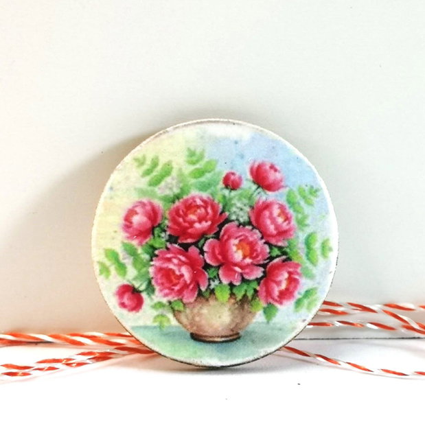 Martisor cu flori de bujor