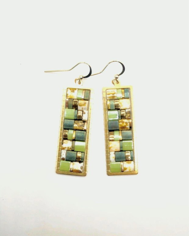 Cercei Mozaic Boho Dangle cu Tila verde, tortite placate cu aur 14k