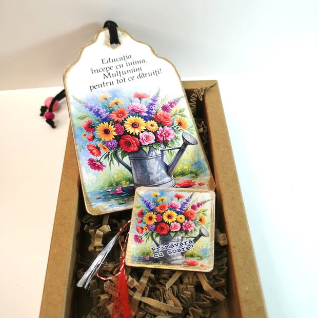 Set cadou pentru profesoare, invatatoare - semn de carte si martisor