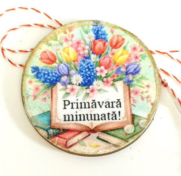Martisor personalizat profesoara romana, diriginta, directoare