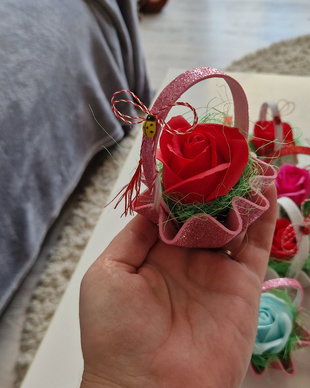Martisor cosulete cu flori