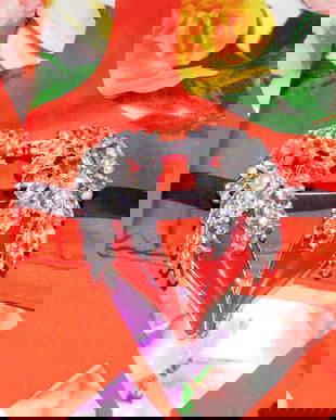 CODELLO,   esarfa noua matase naturala   extra,  brosa noua cadou