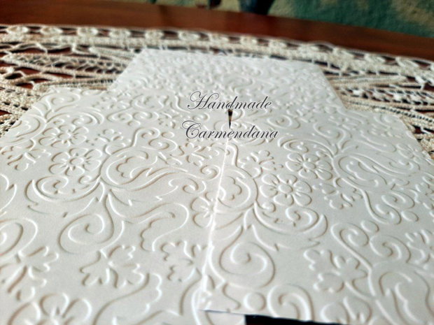 Carton embosat