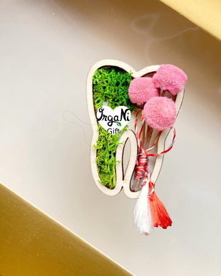 Martisor masea cu flori