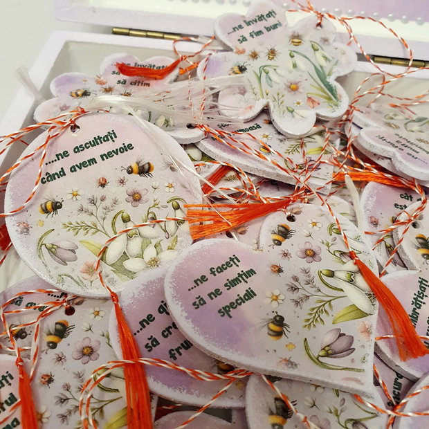 Set cadou martisor, personalizat pentru invatatoare / educatoare, albinute, mov