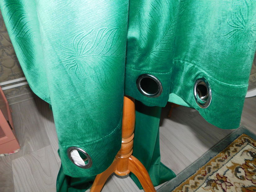 2 draperii noi, inele metalice, deosebite