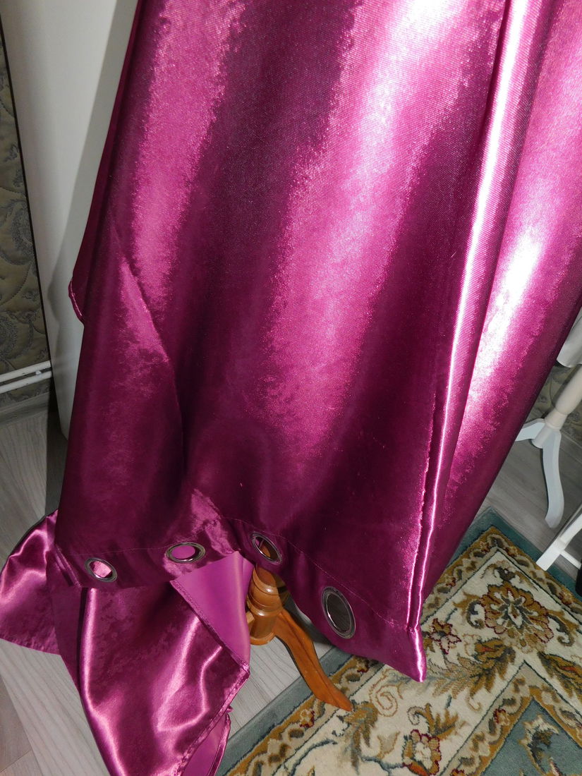2  draperii noi, satinate,  inele metalice,  elegante,  deosebite