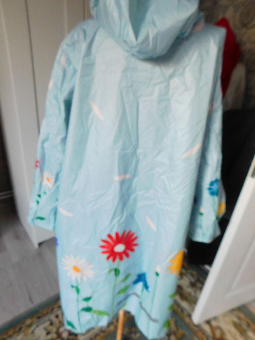 Pelerina noua Franta, masura unica , deosebita,  calitate extra, spectaculoasa