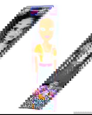 Papusa Rumi K-POP Demon Hunters, 16 cm &ndash; Papusa mini fashion cu par mov