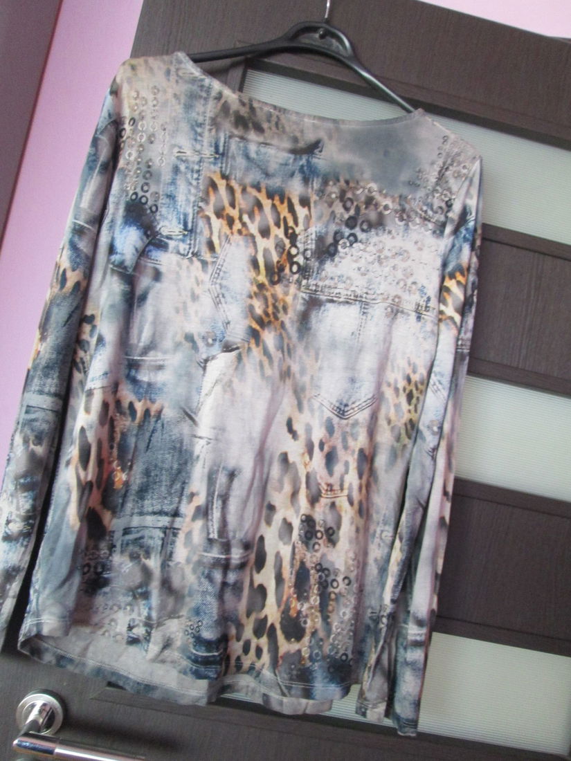 bluza cu buzunar dame 38