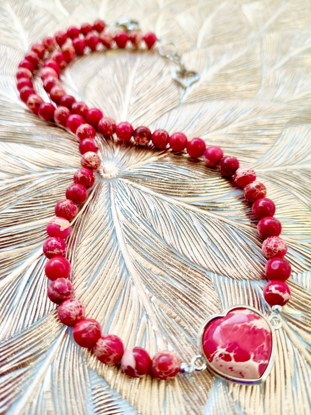 Colier CHOKER MARTISOR inima regalit rosu
