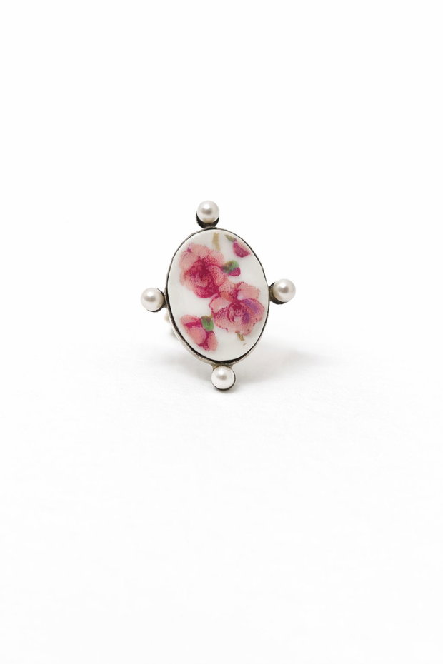 Inel "Pearl Sakura" din fragment de portelan Limoges, perle Seashell si argint