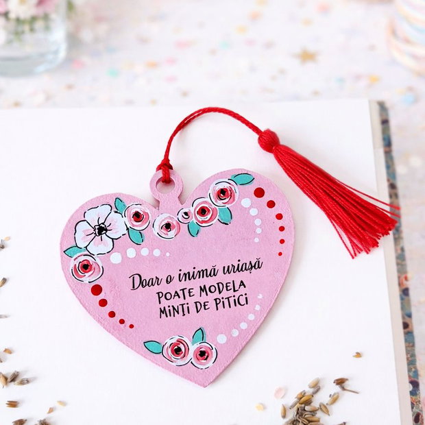 Semn de carte inimioara pentru cadre didactice martisor, 8 martie