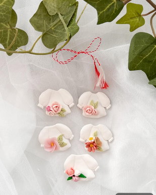 Brosa martisor: Ie