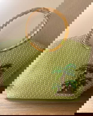 SPLENDIDA GEANTA ESTIVALA MANERE BAMBUS