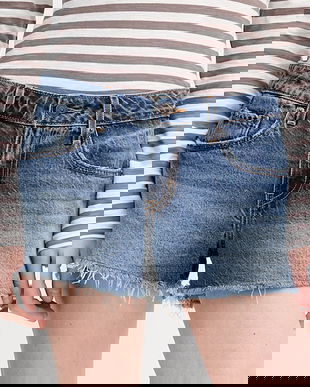 Levi's pantaloni scurți LOW LOOSE