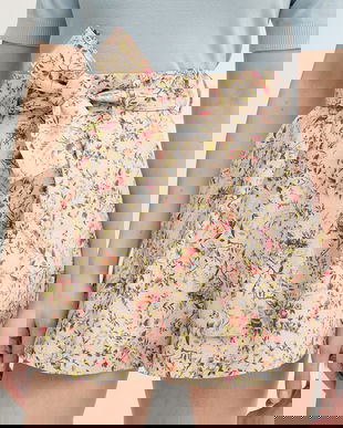 Silvian Heach pantaloni scurți din in ALIMO