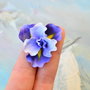 Iris- Brosa martisor