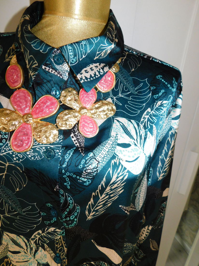 Rochie vintage  Steilmann,  neutilizata masura  48 - 50 , matase  saten , superba