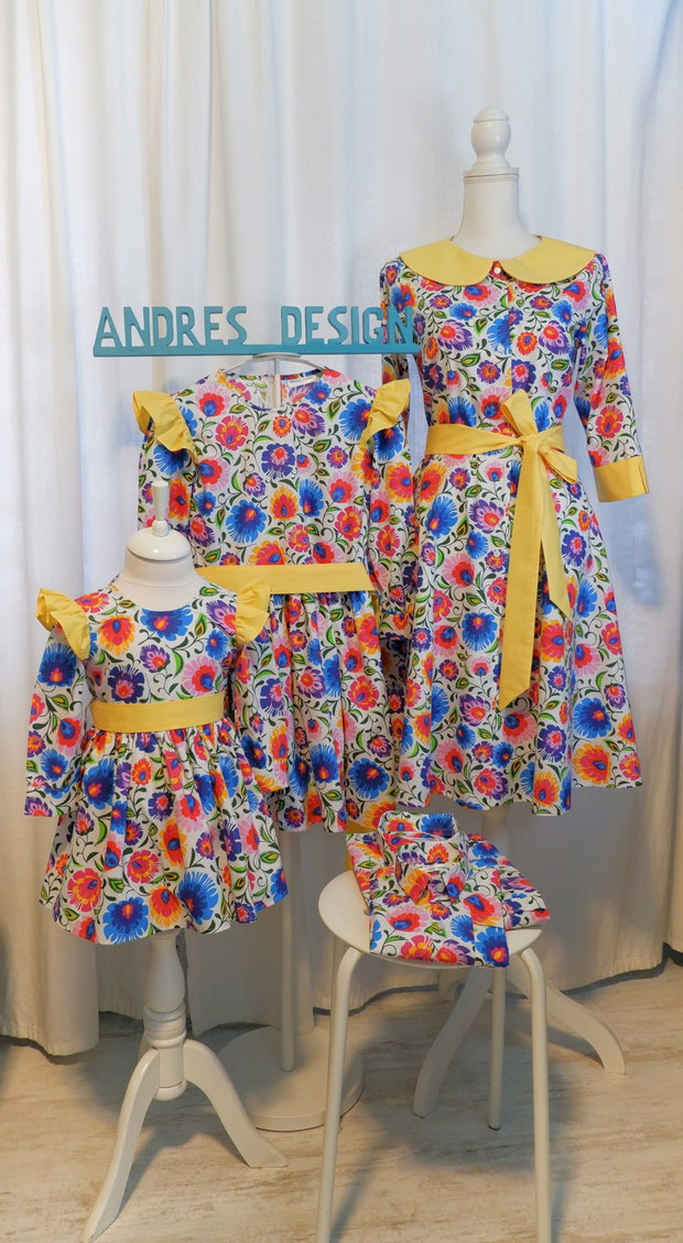 Set Haine Familie Motive Traditionale Flori Colorate