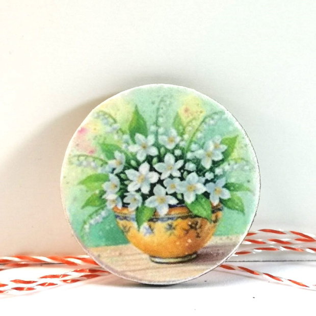 Martisor cu flori - iasomie si lacramioare