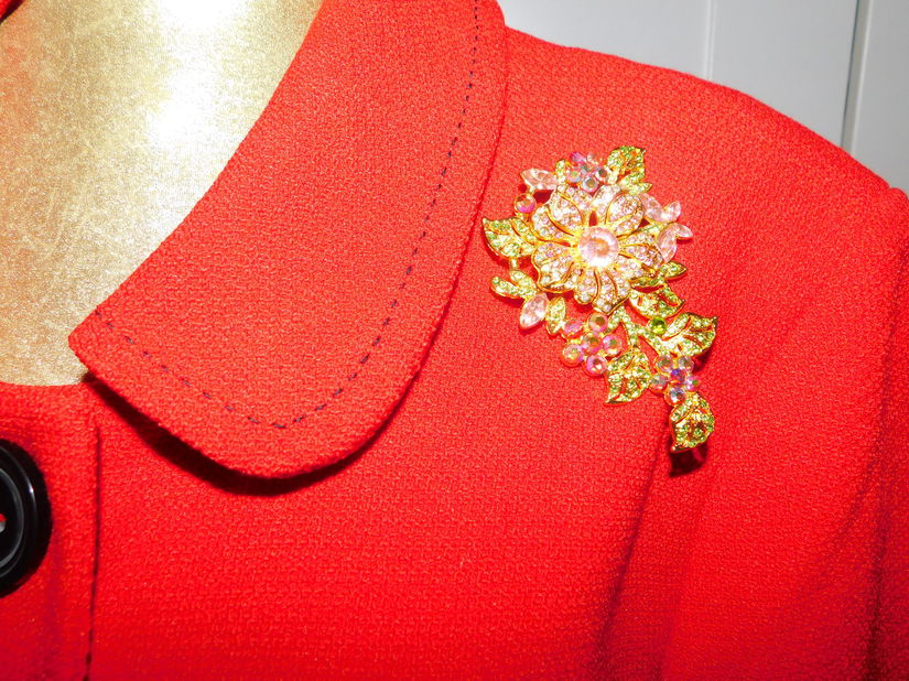 Marks and Spencer, taior deosebit, elegant , sport deopotriva, brosa cadou