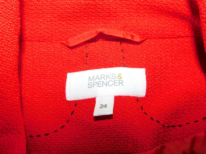 Marks and Spencer, taior deosebit, elegant , sport deopotriva, brosa cadou