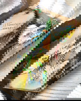 Semn de carte si martisor personalizat