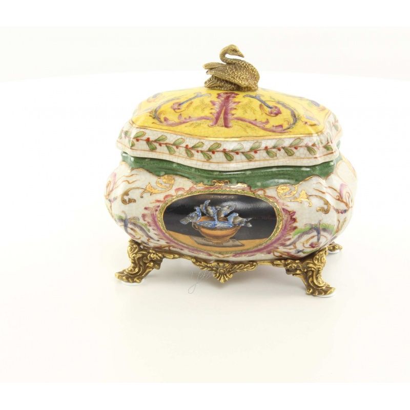 Bomboniera din portelan cu o lebada din bronz