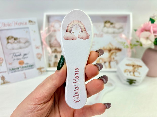 Set aniversar personalizat 1 anisor - Little girl- Tavita turta si accesorii
