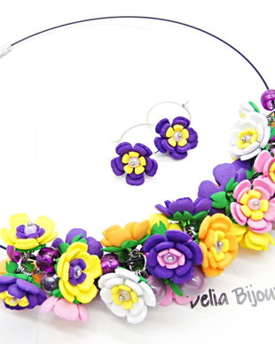 Set bijuterii handmade - flori multicolore   colier și cercei (cod1376)
