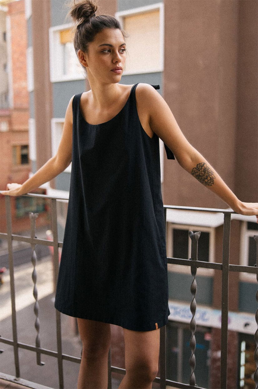 MUUV. rochie Backless Bow