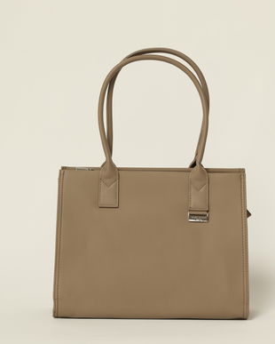 Geanta beige office cu detaliu argintiu