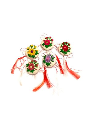 Set  cinci martisoare traditionale românesti