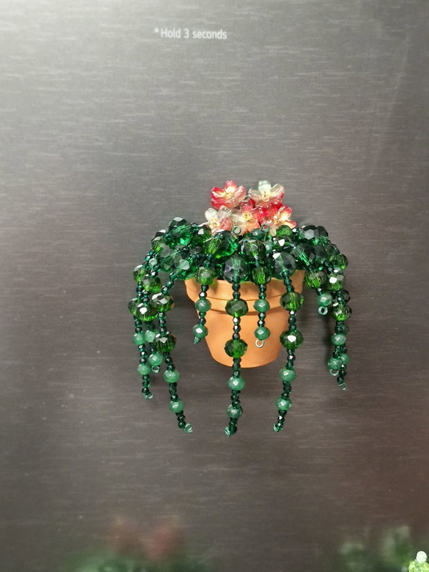 Beaded plant verde/ roșu