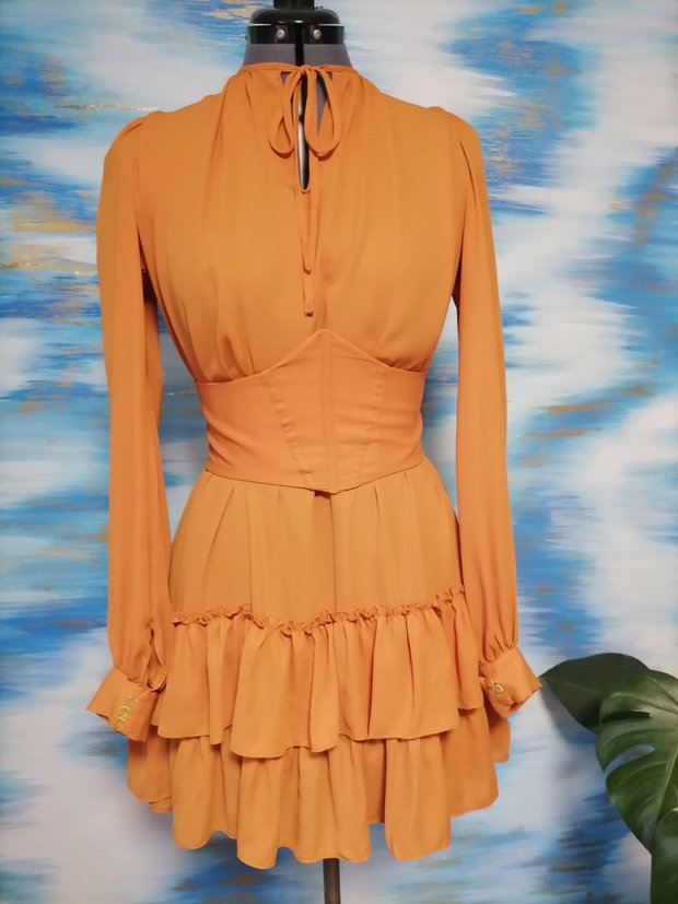 Rochie scurtă cu brâu tip corset și pantaloni scurți integrați handmade, la comandă