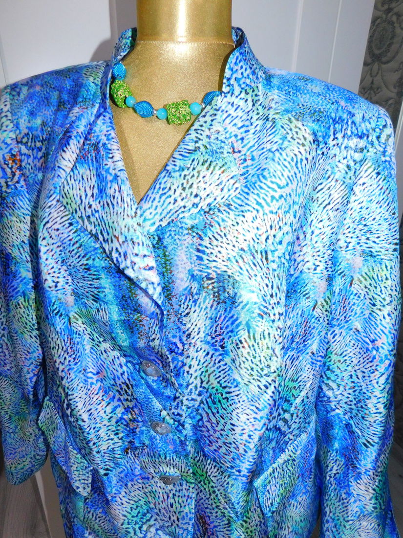 Taior nou Germania   50 - 52, matase naturala  , deosebit