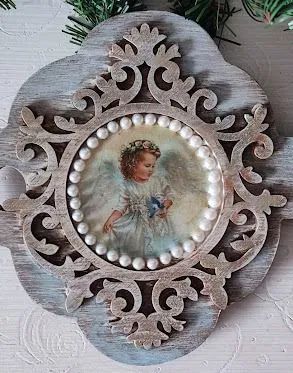 Cuier pentru chei lucrat manual formă de cheie vintage cu înger decorativ