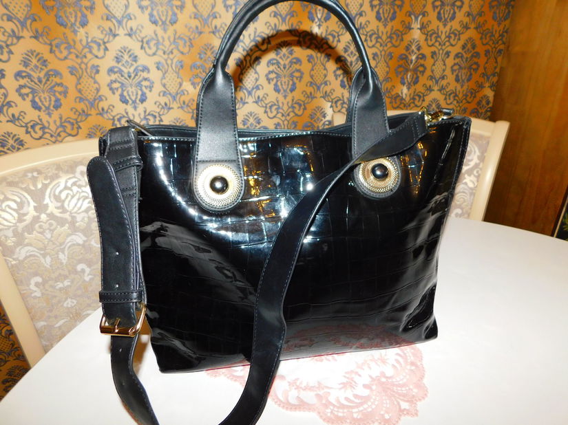 ROCCOBAROCCO ITALIA geanta deosebita, mare, eleganta, incapatoare