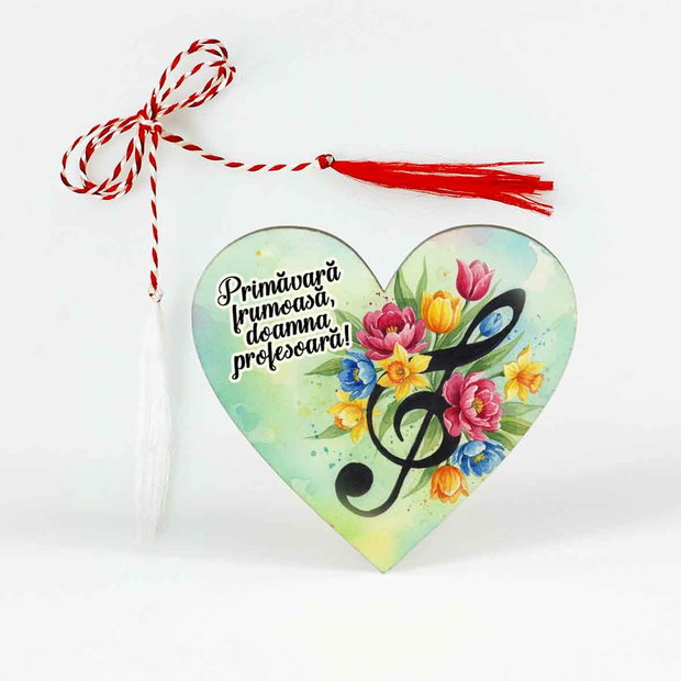 Martisor materii scolare: profesoară de muzică