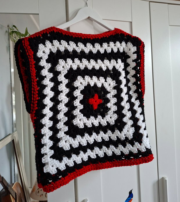 Vestă croșetată