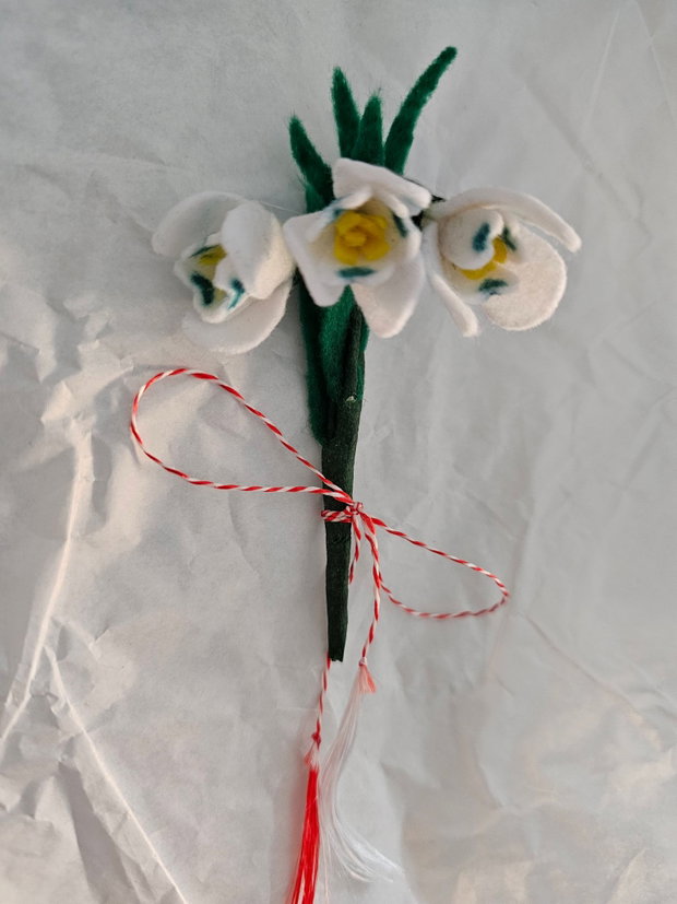 Mărțișor buchet de ghiocei
