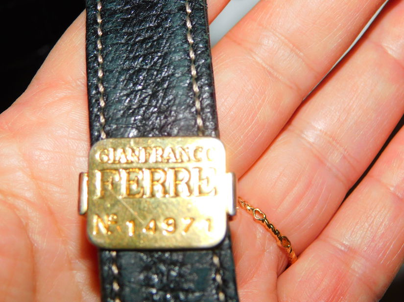 GIANFRANCO FERRE, poseta vintage / poseta / plic / piele extra/ 2 bratari deosebite, cadou